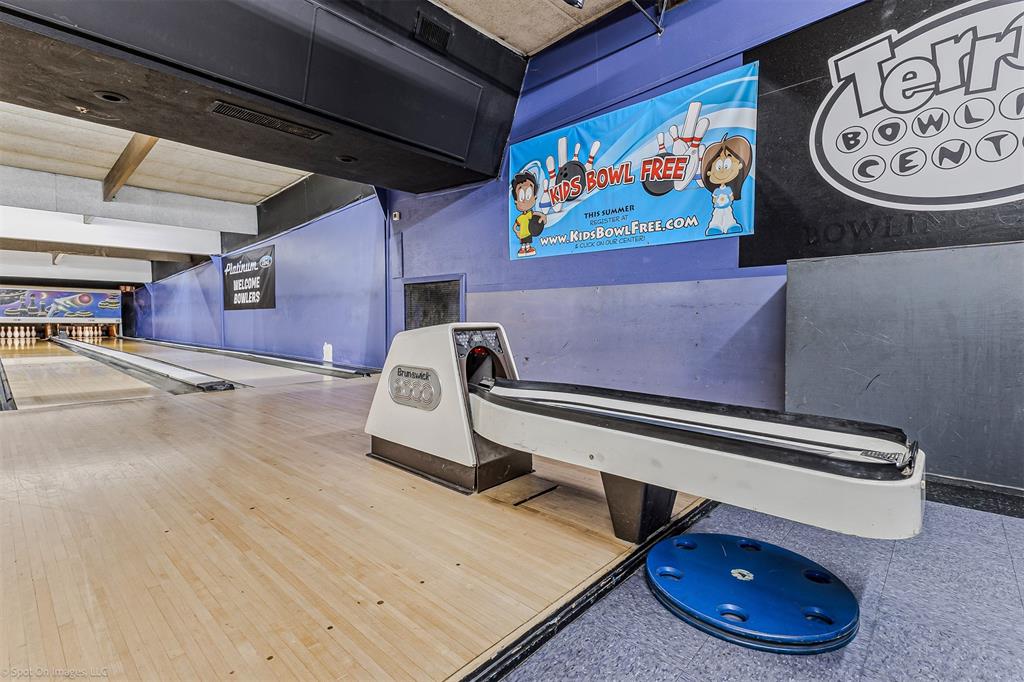 Traylor 2 - Commercial Sale