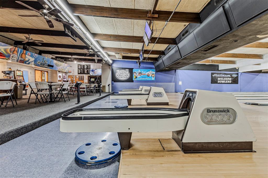 Traylor 2 - Commercial Sale