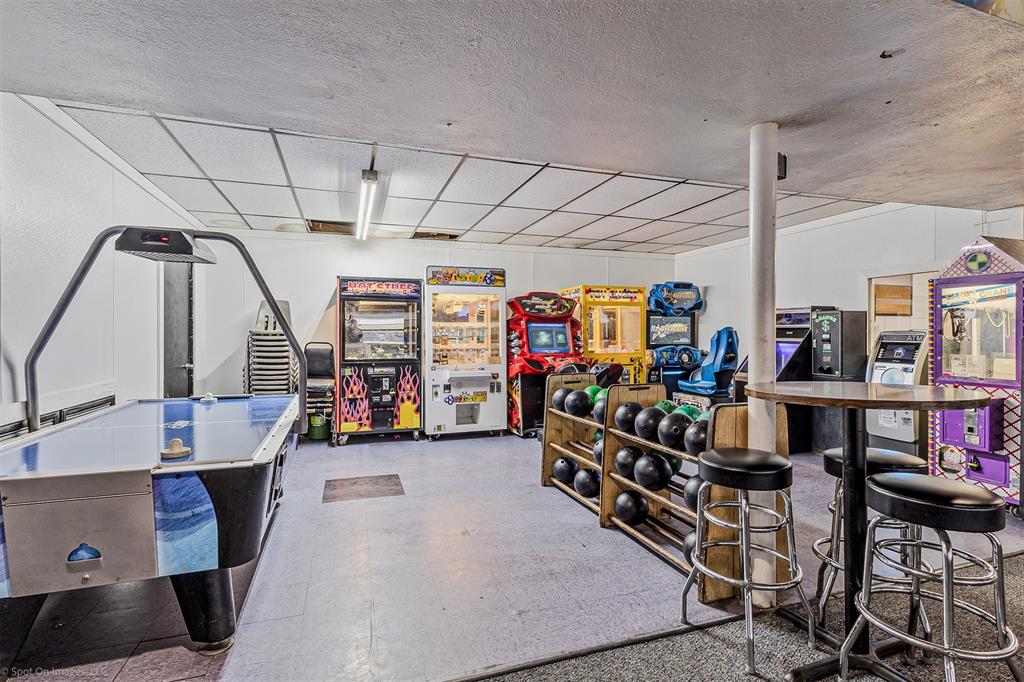 Traylor 2 - Commercial Sale