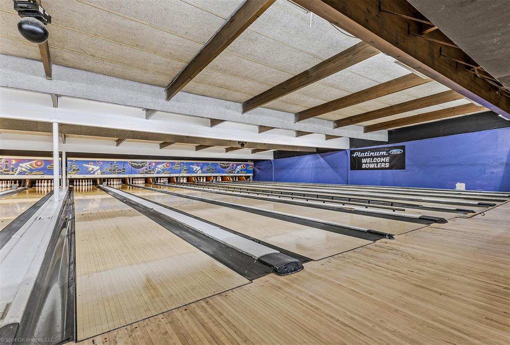 Traylor 2 - Commercial Sale