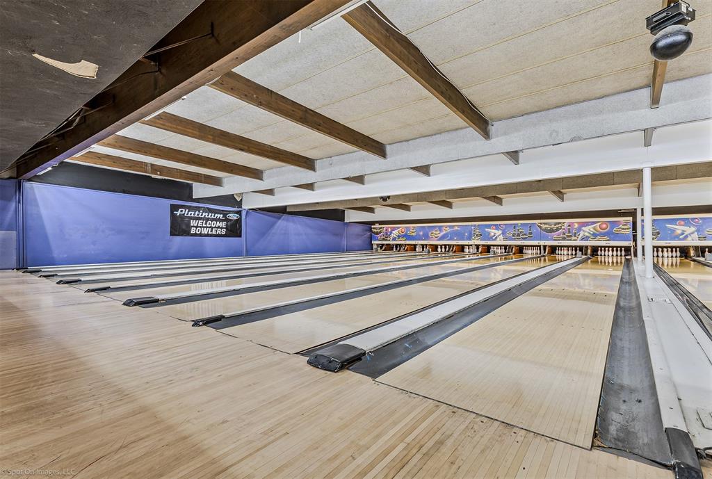 Traylor 2 - Commercial Sale