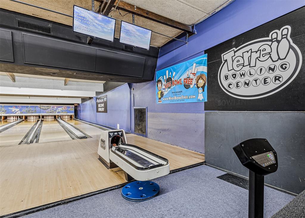 Traylor 2 - Commercial Sale