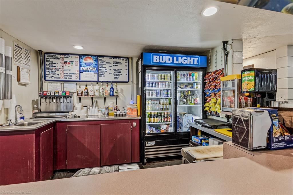 Traylor 2 - Commercial Sale