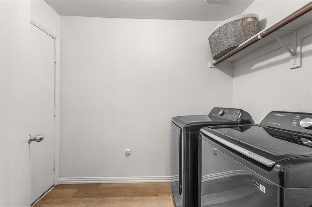 Creekside - Residential