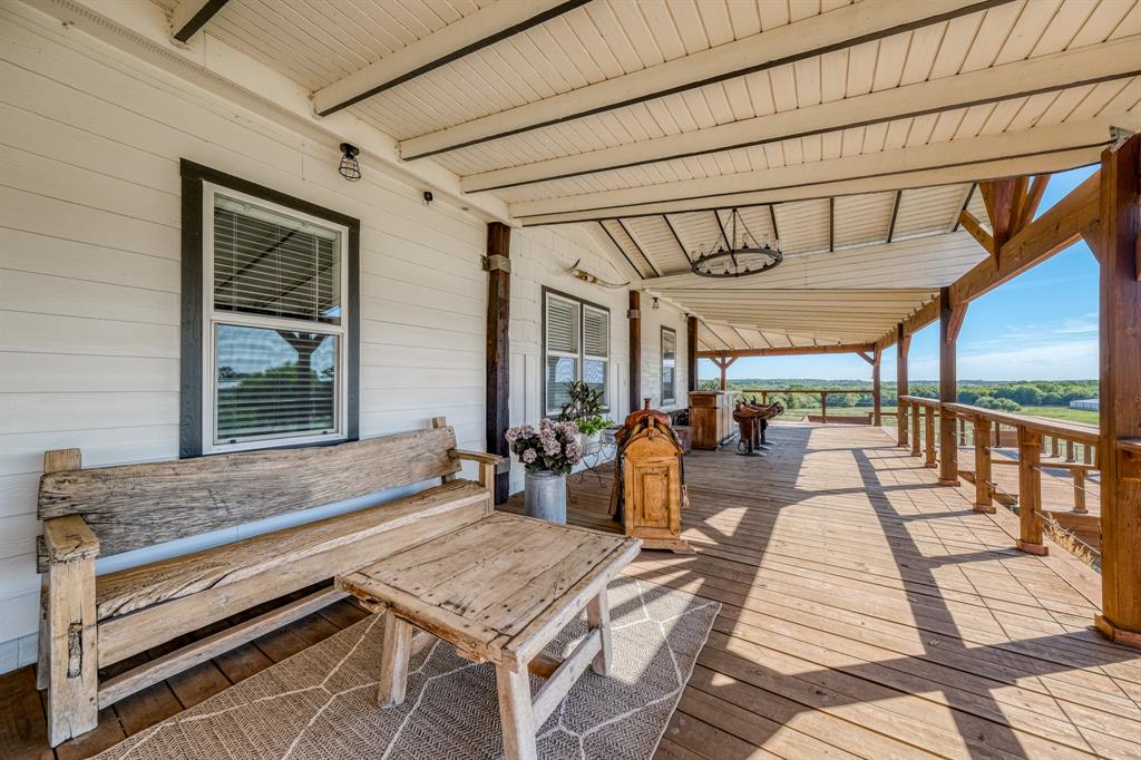 9739 E US Highway 82