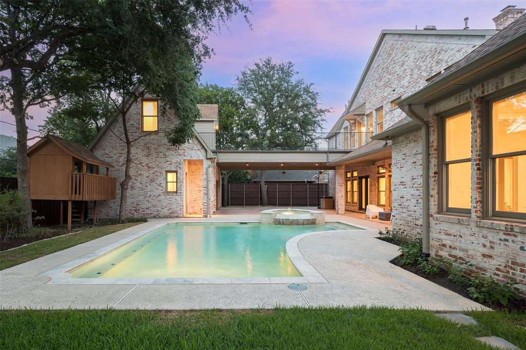 Hillcrest Park - Residential