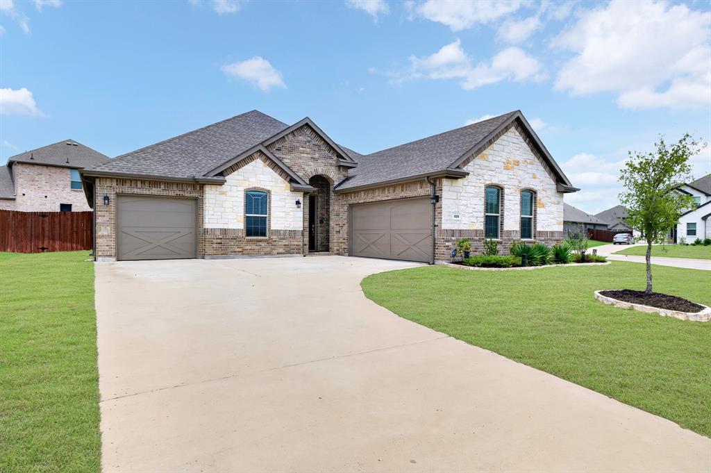 829 Poppie Lane