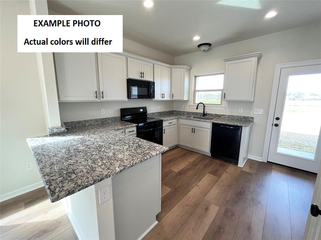 LEGACY POINTE - Residential