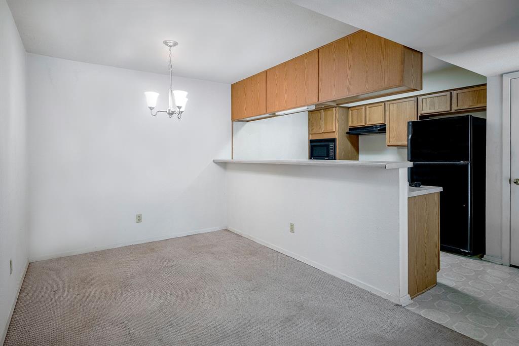 Holly Park Condo - Residential