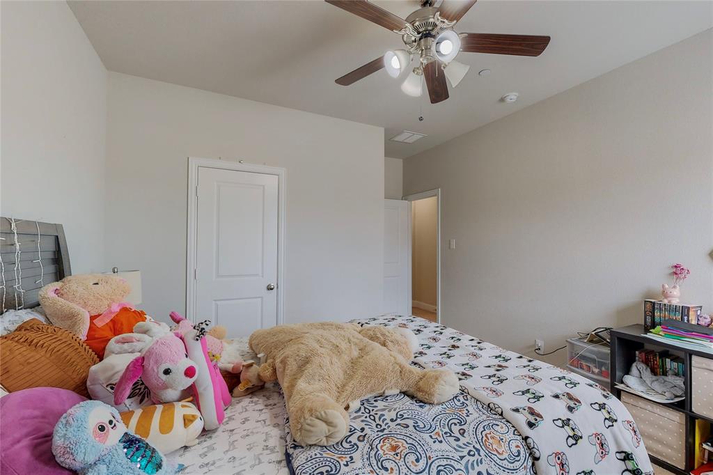 Villages Of Prairie Commons West - Residential