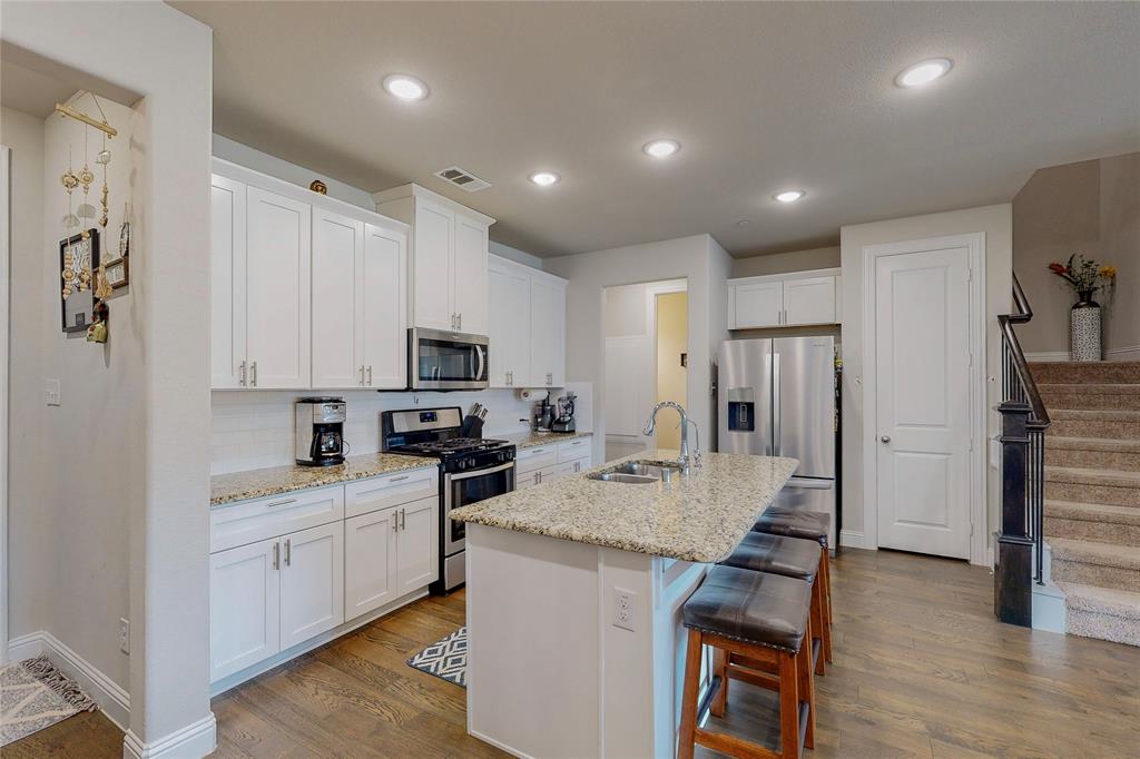 Villages Of Prairie Commons West - Residential