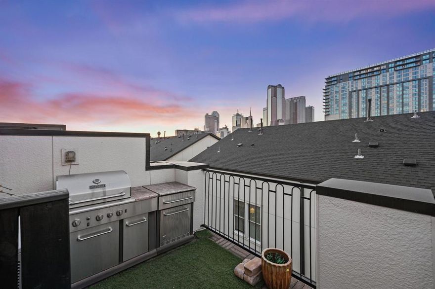 BREATHTAKING VIEWS from your private rooftop terrace in this sophisticated, one owner townhome ideally located in the Farmers Market district of downtown Dallas. This beautifully maintained interior home fronts the community pool, offering serene views from the 2nd level balcony.
Featuring 3 beds, 3 full baths, and 1 half bath, this exquisite home offers a spacious open concept living, kitchen, and dining area designed for both everyday comfort and effortless entertaining. Timeless architecture evokes the charm of a classic New York brownstone-style walk-up, blending sophistication with urban appeal. The community itself includes a sparkling pool and intimate park areas perfect for relaxation. The island kitchen offers abundant cabinetry, granite countertops, walk-in pantry, and gas cooktop. Sunlight streams through tall windows, while soaring 12-foot ceilings elevate the space with light and grandeur. The spacious living room features large, beautiful windows and offers direct access to the balcony. The large primary suite is a private retreat, featuring a spa-inspired bath with a walk-in shower, jetted tub, and walk-in closet. The 1st and 3rd floor guest bedrooms include their own ensuite baths. The spacious 2 car garage with epoxy flooring, storage closet, and built-in shelving provides convenience and protection for your vehicles from the elements. This chic townhome seamlessly blends comfort, elegance, and lifestyle in a truly prime downtown location. Enjoy quick access to major highways for easy travel to DFW International Airport and Love Field, along with premier destinations such as the Bishop Arts District, Uptown Dallas, and Deep Ellum. Exceptional walkability places you steps from the iconic Dallas Farmers Market for fresh local finds, Harwood Park with playground and green space, and Ruibals Plants for vibrant plants and flowers. Don’t miss this chic townhome with undeniable urban appeal, perfectly situated in an unbeatable location!