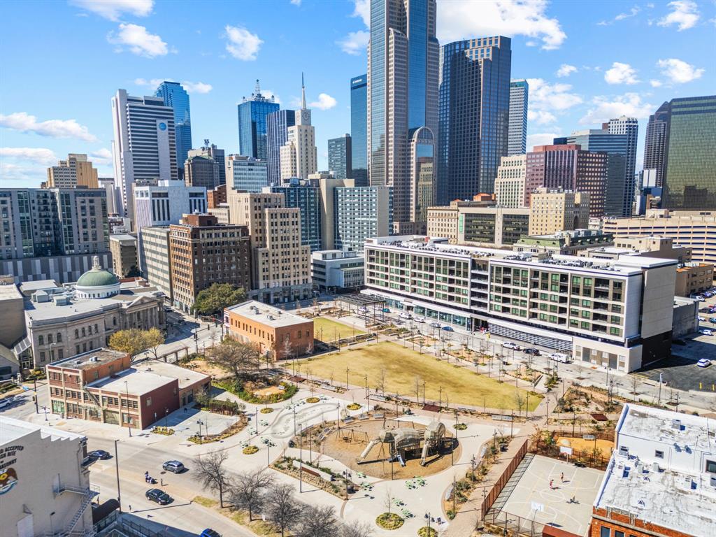 INTOWN HOMES AT FARMER'S MARKET - Residential