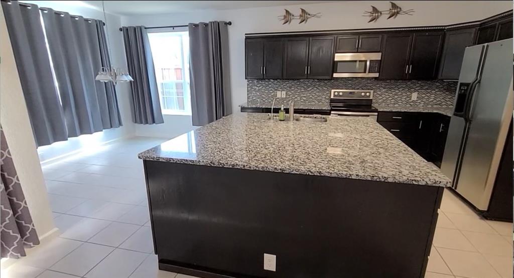 7813 Aqua Vista Drive