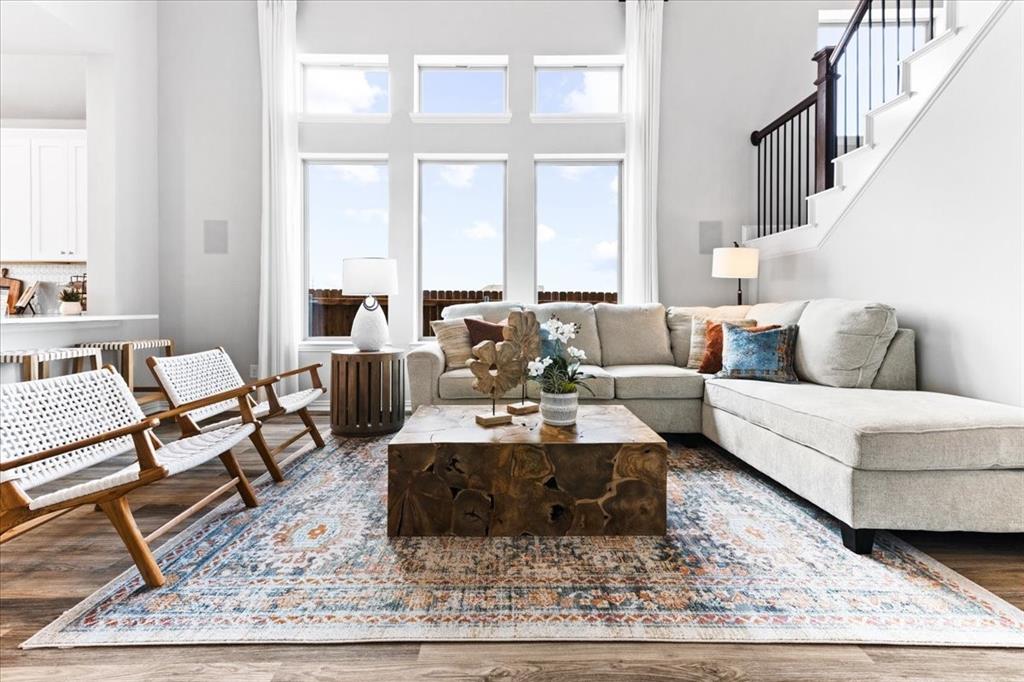 2421 Auburn
