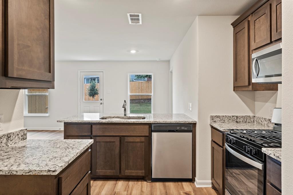 Vista West - Residential Lease