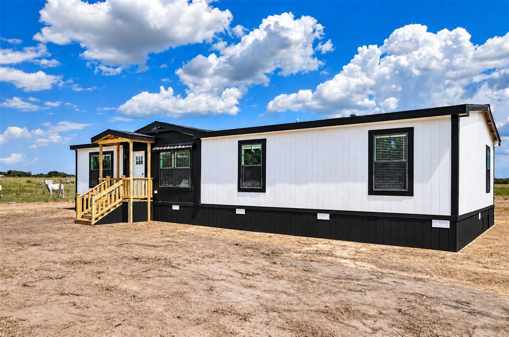 2065 VZ County Road 3908