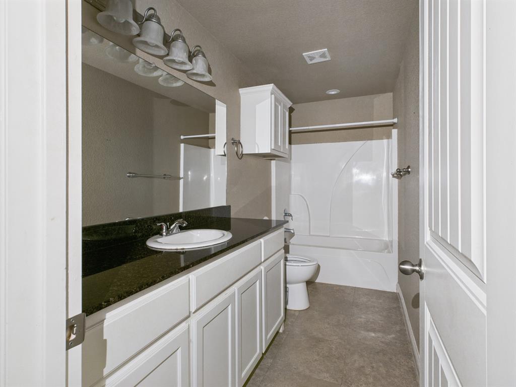 Emerald Glen - Residential Lease