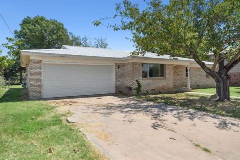 A home in Stephenville