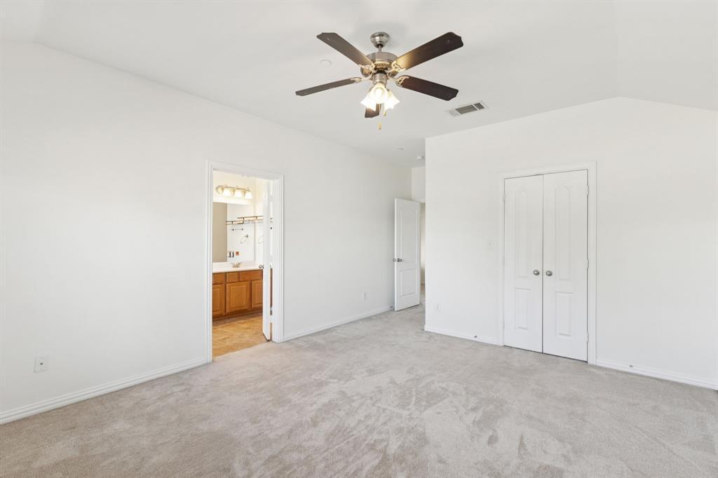 Chateaux Of Allen Twnhms The - Residential