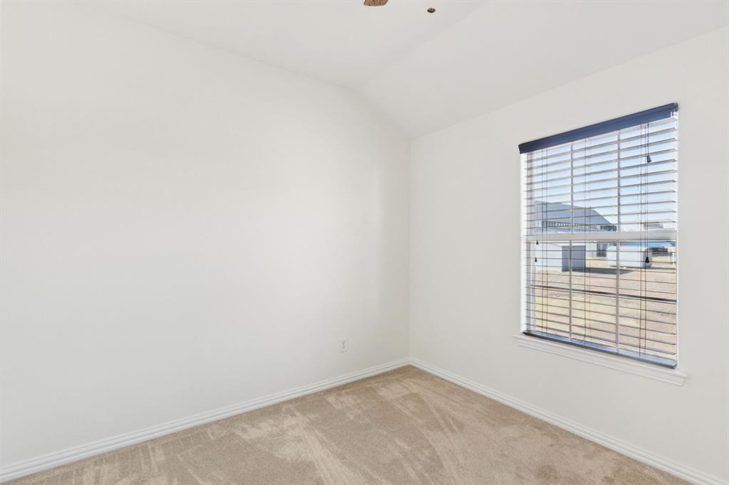 Chateaux Of Allen Twnhms The - Residential