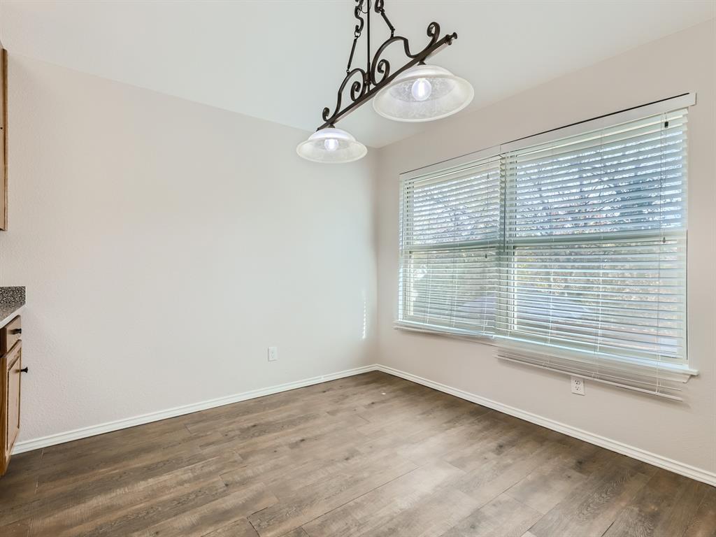 Flower Hill 03 - Residential