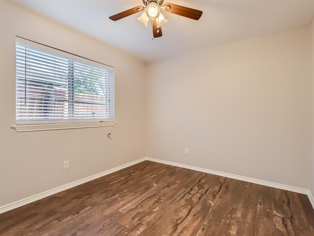 Flower Hill 03 - Residential