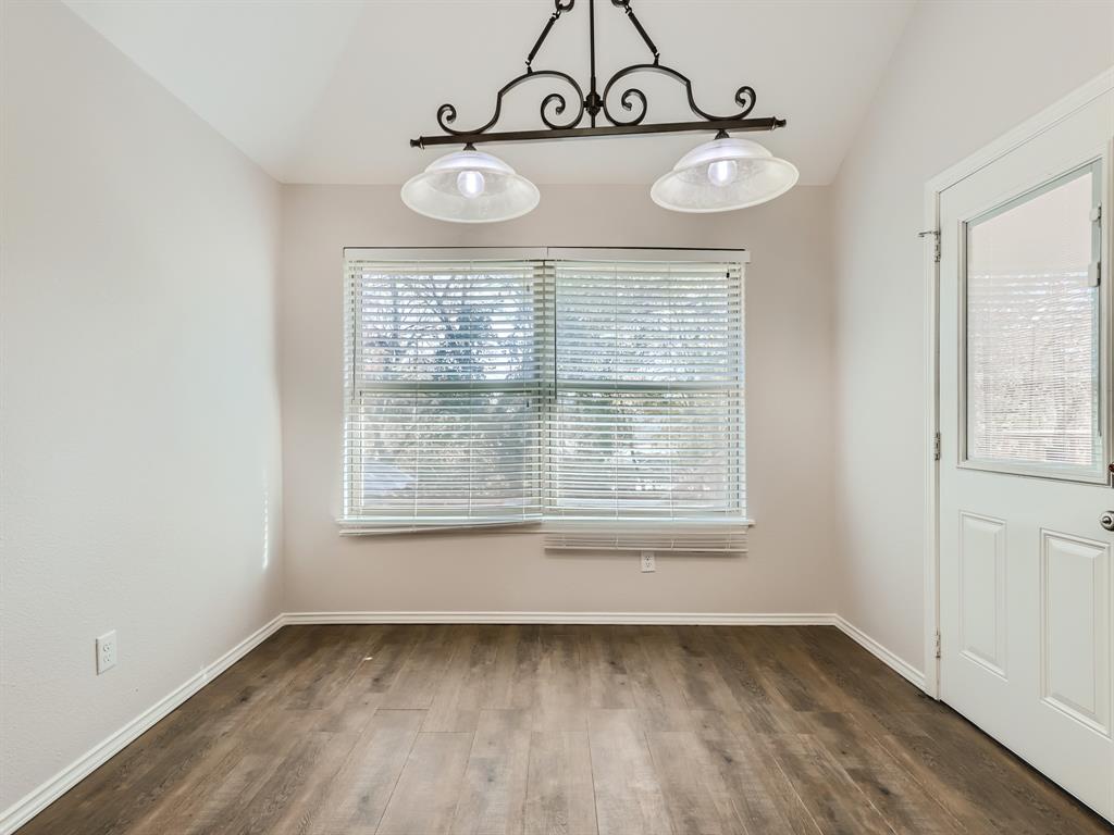 Flower Hill 03 - Residential