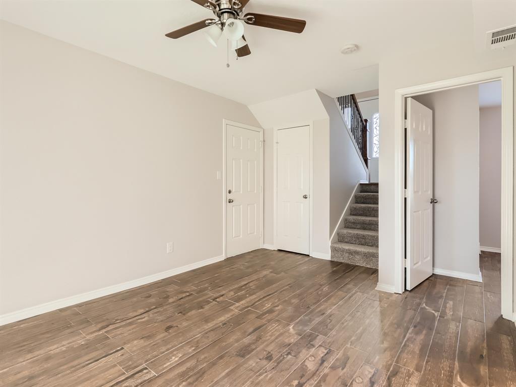 Flower Hill 03 - Residential