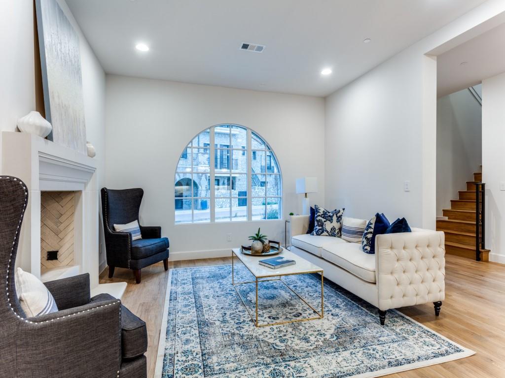 76 Cortes Drive