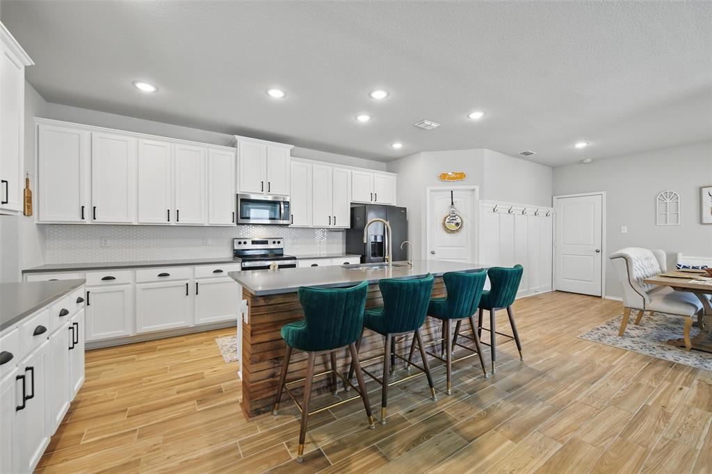 6028 Bowie Court