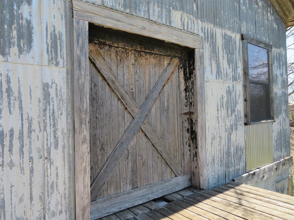 608 E College Street