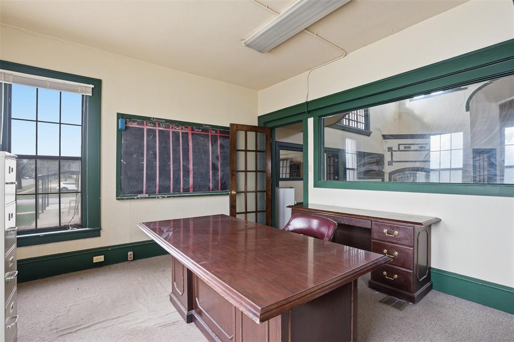 (GC) GRAHAM - COMMERCIAL - Commercial Sale