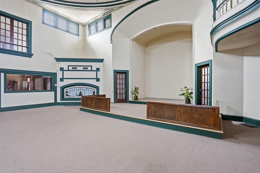 (GC) GRAHAM - COMMERCIAL - Commercial Sale