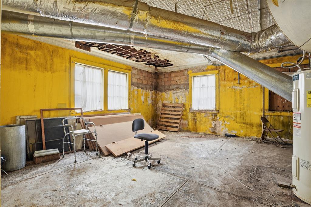 (GC) GRAHAM - COMMERCIAL - Commercial Sale