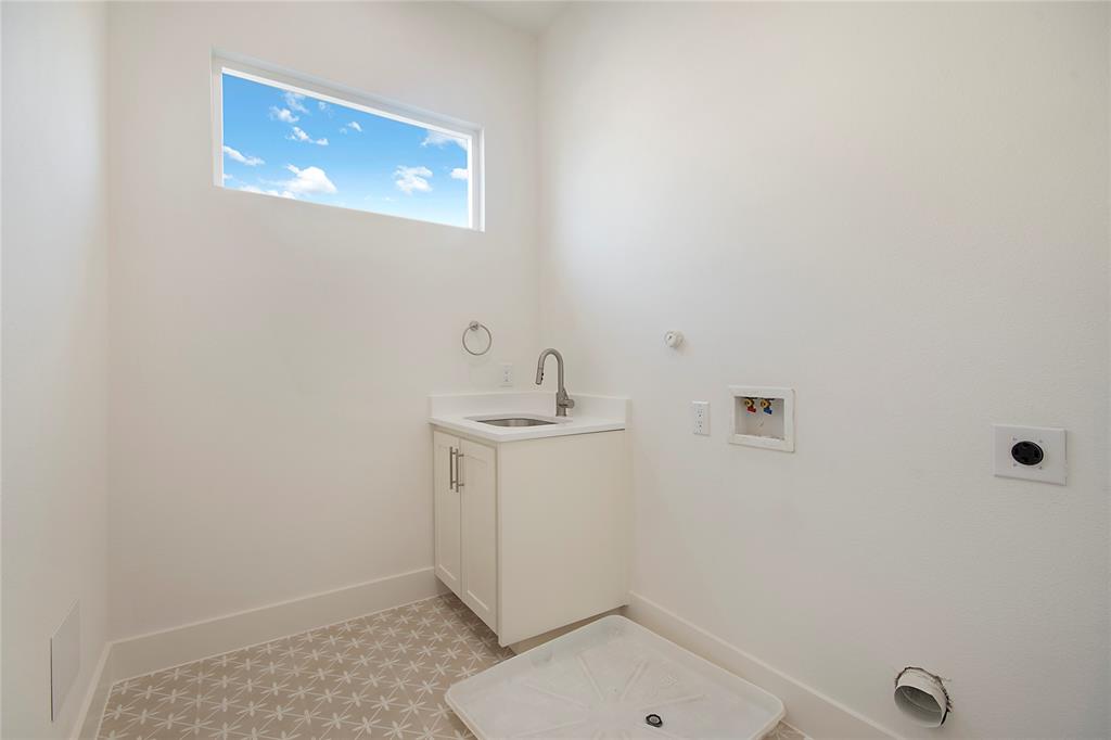 CLIFTON PLACE NO 2 - Residential