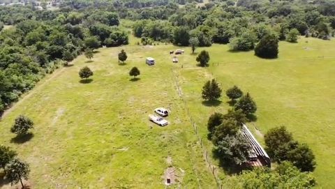 Photo of 460 Vz County Road 3432, Wills Point, TX 75169 (MLS # 21206021)