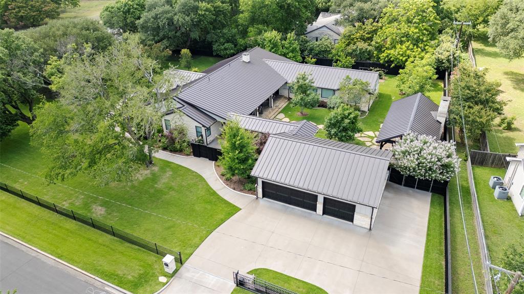 Casa Linda Estates - Residential