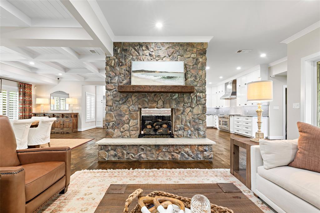 Casa Linda Estates - Residential