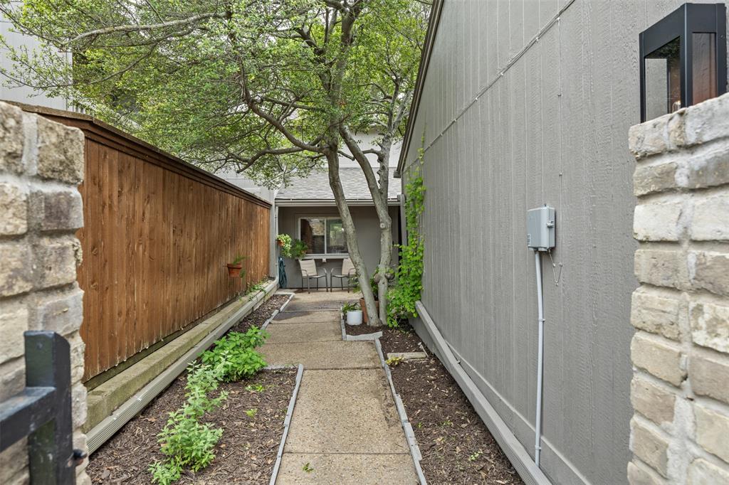 10607 Hillpoint Drive
