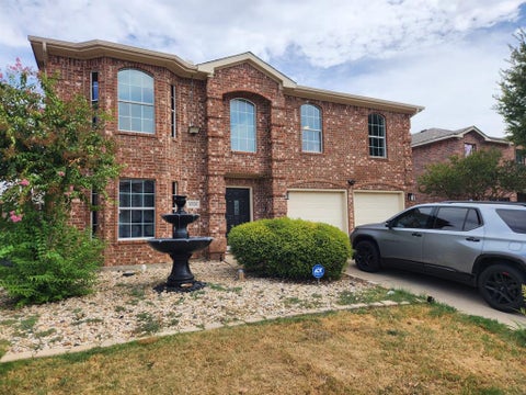 Photo of 8220 Three Bars Drive, Fort Worth, TX 76179 (MLS # 21396730)