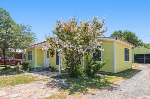 Photo of 1015 San Benito Drive, Brownwood, TX 76801 (MLS # 21317748)