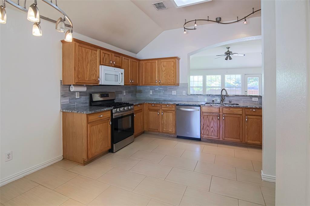 1412 Sleepy Hollow Drive