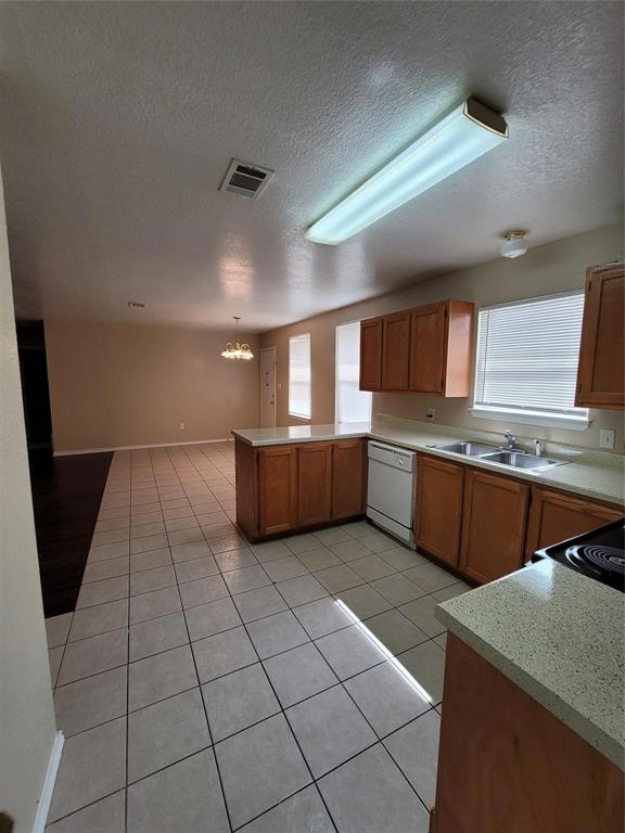 Old Granbury Estates - Residential Lease