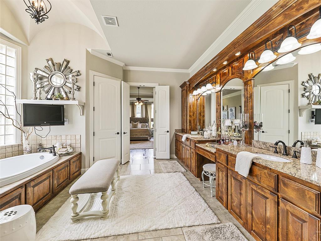 Estancia - Residential