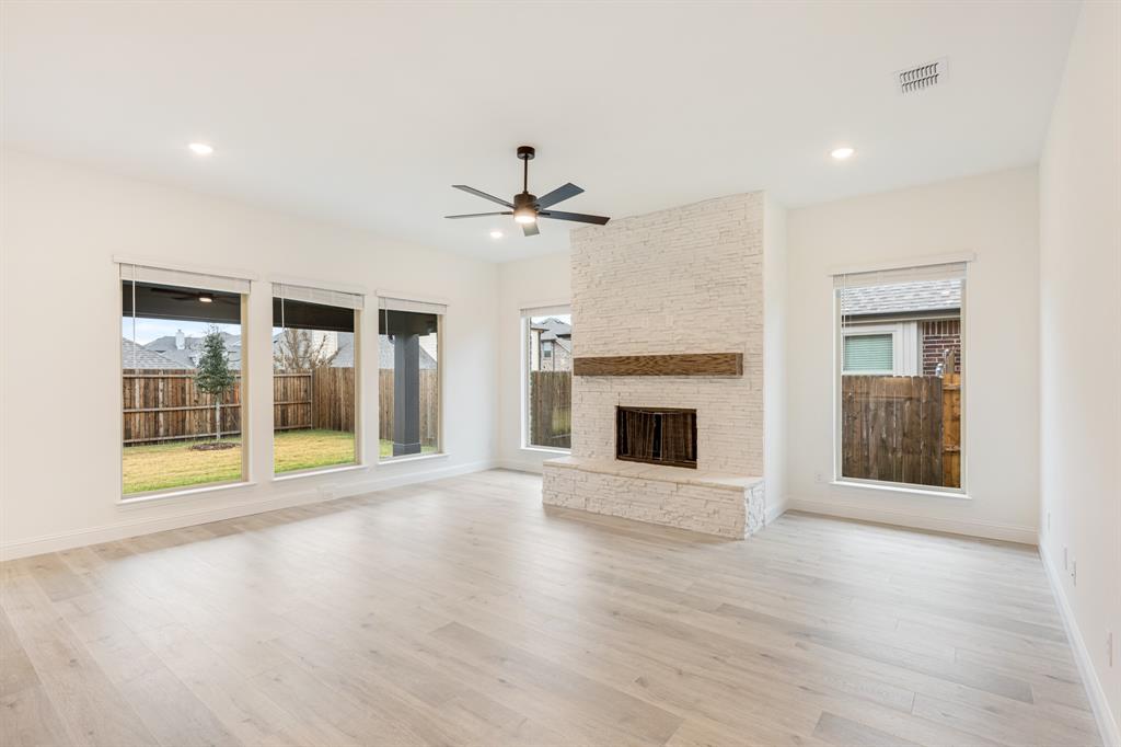 West Crossing - Residential