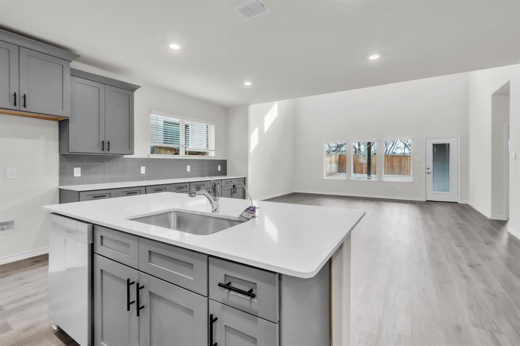 The Landing at Hidden Lakes - Residential