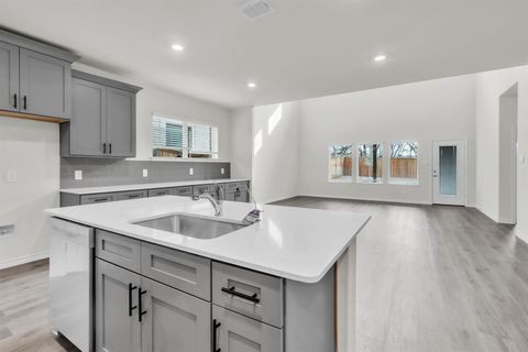 Tiny photo for 9425 Gossamer St St, McKinney, TX 75071 (MLS # 21210201)