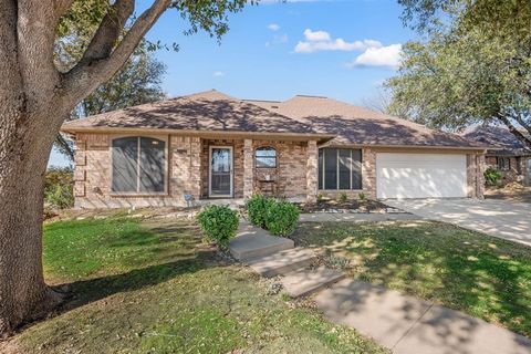 6701 N Park Drive, North Richland Hills, TX 76182 - #: 20863283