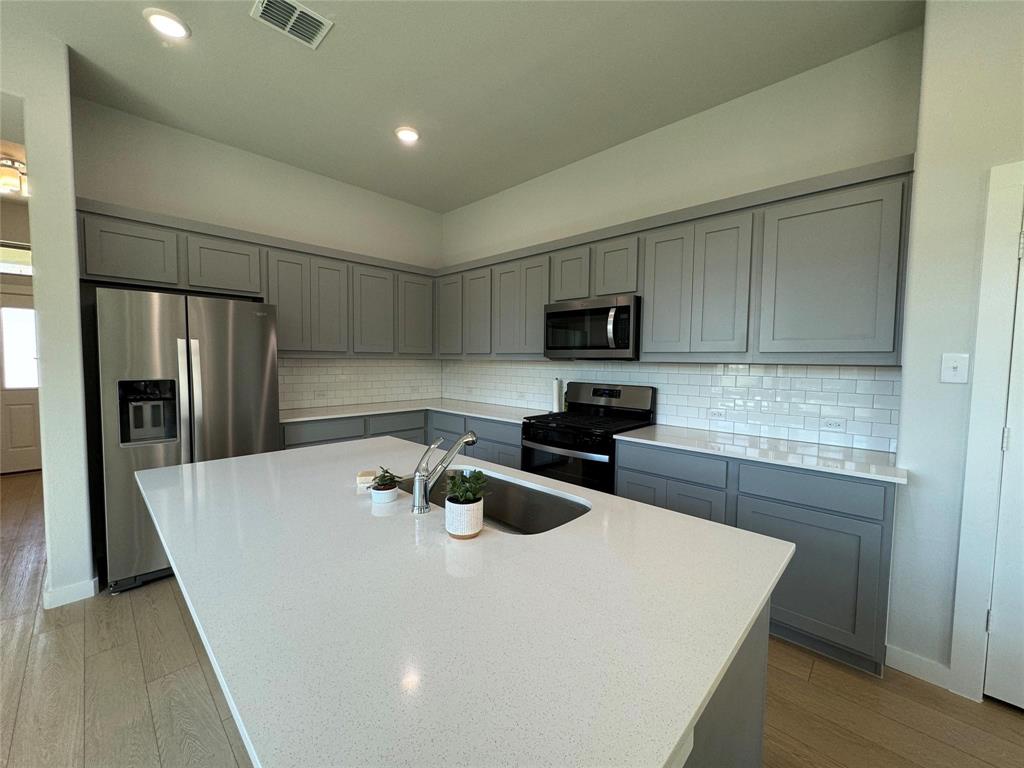 Lakehaven Ph 1 - Residential